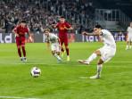 Kevin-Diks-Gol-untuk-Borussia-Monchengladbach.jpg