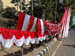 Penjual-Bendera-Merah-Putih-Kediri.jpg