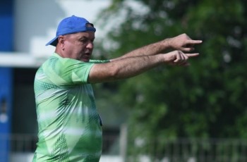 Pelatih Persib Bojan Hodak Santai dengan Absennya Rezaldi Saat Jamu Persebaya