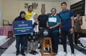 Cara Persib Bandung Berbagi Semangat di Bulan Ramadan